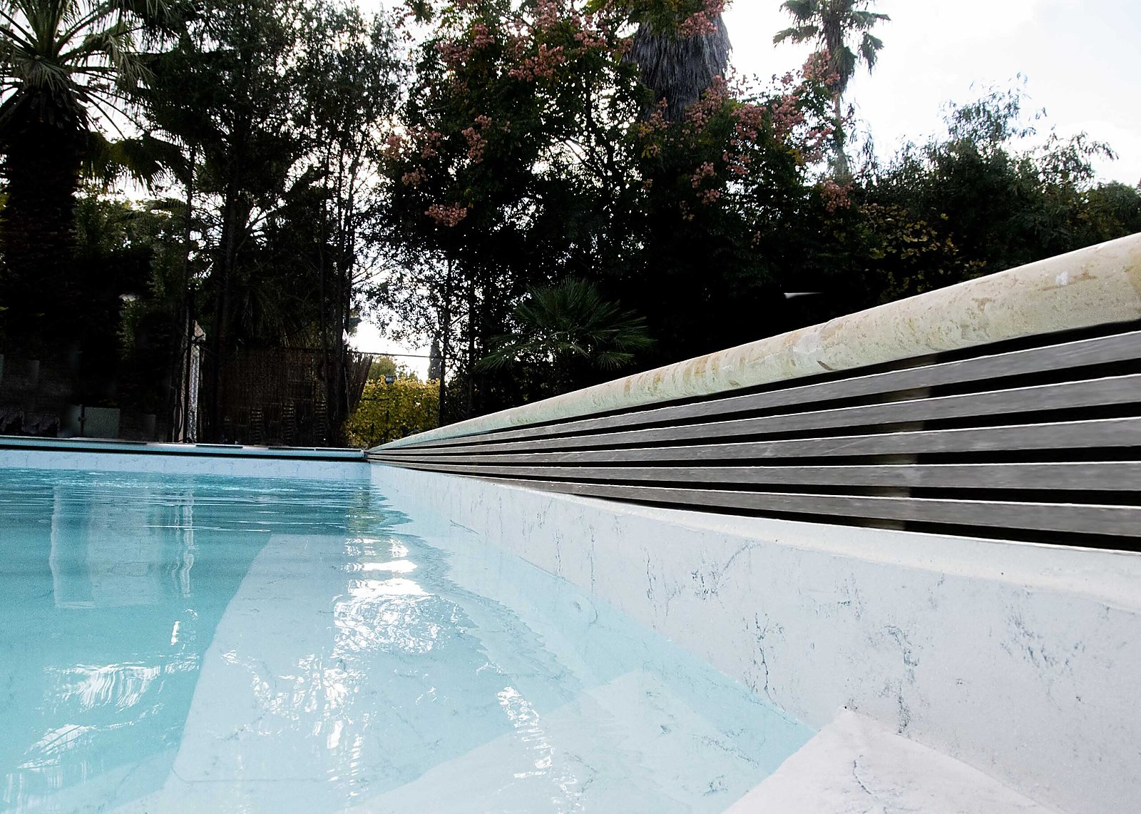 Haogenplast Stoneflex Royal – installerad pool